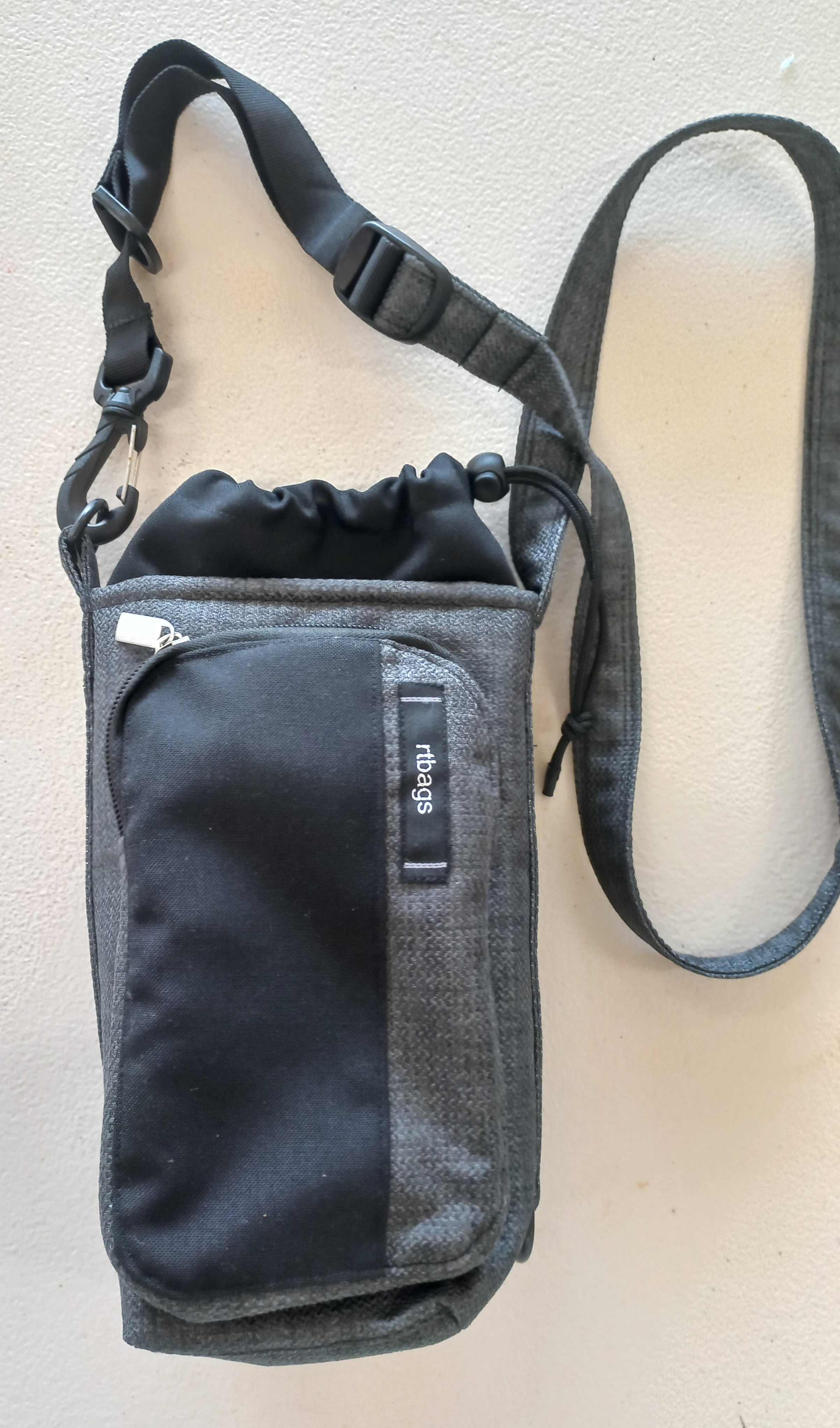 Wanda, water bottle & mobile phone