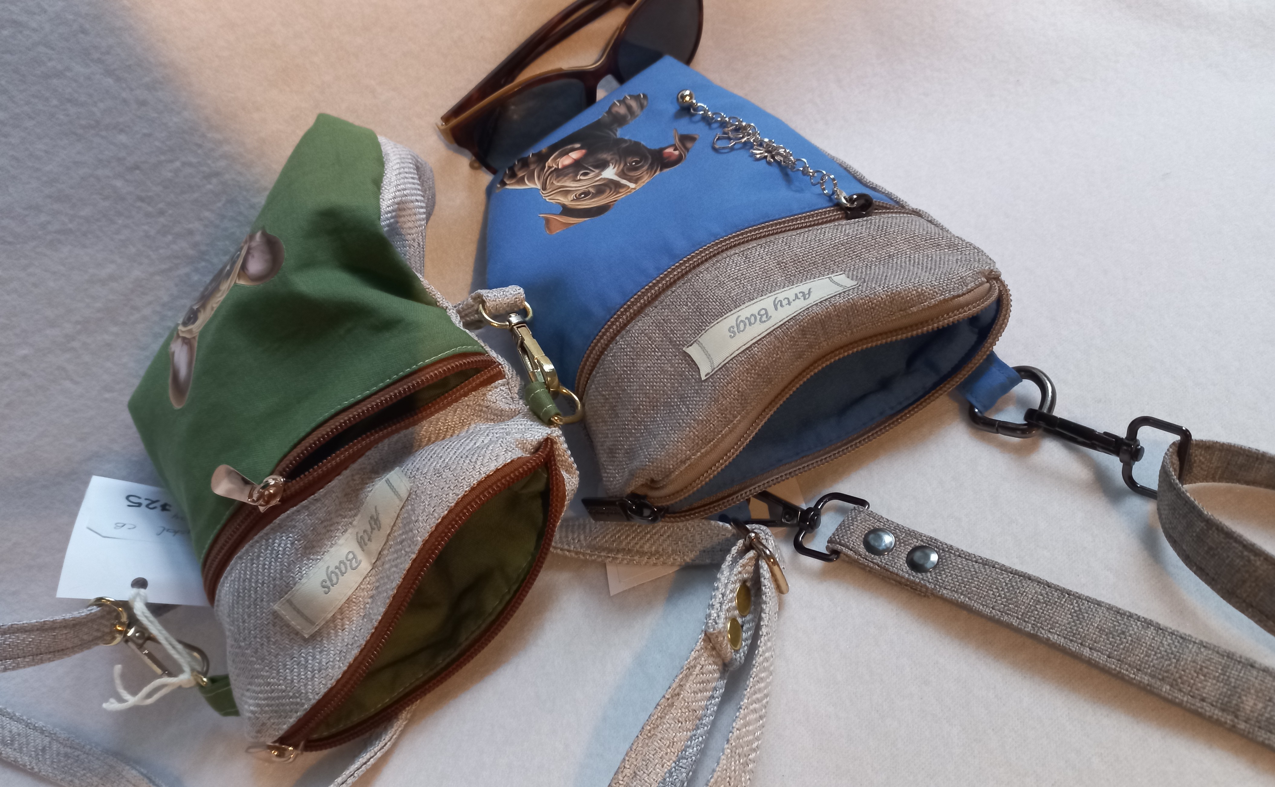 Crystal, Crossbody